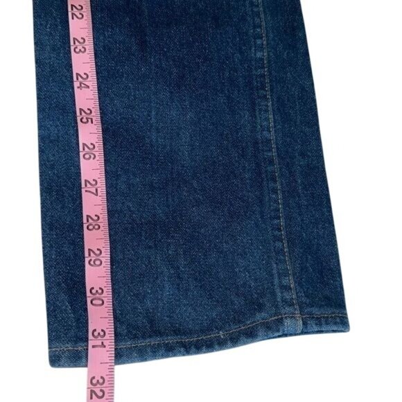 Wrangler Women's Classic Fit High-Waisted Blue Denim Jeans 13MWZG Size 7 X 32 - Picture 13 of 16